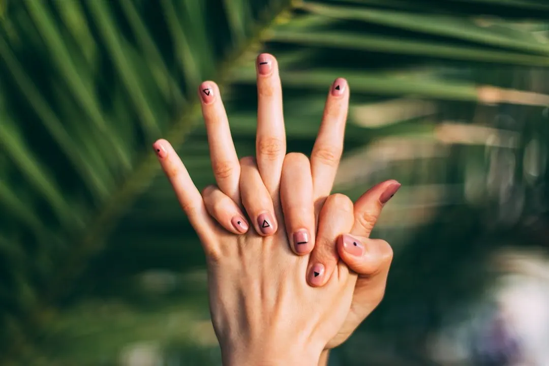 Hands